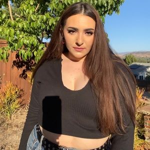 Meet your Posher, Rhiannon